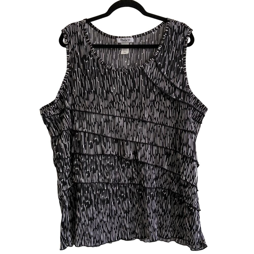 Only 9 22/24 Layered Textured Top Made in USA
